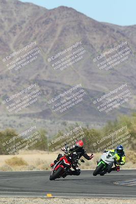 media/Oct-30-2025-Racers Edge (Thu) [[dabbdaf680]]/3-B Group/Session 5 (Turn 6)/